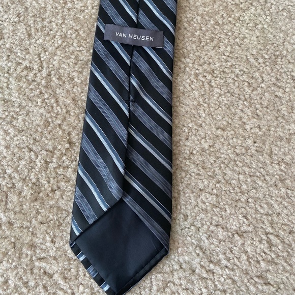 Van Heusen Men’s Neck Tie - Picture 3 of 5
